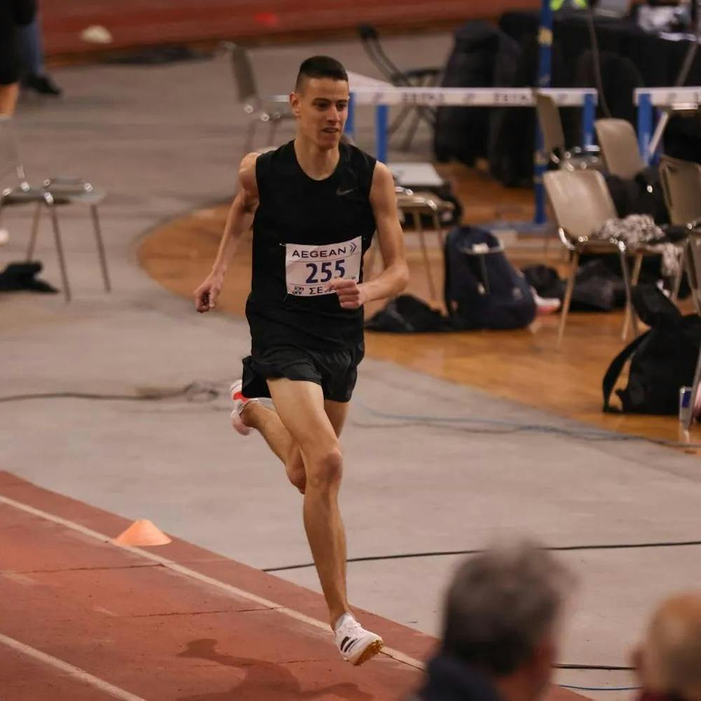 Το φωτογραφικό κολλάζ του Πανελληνίου Πρωταθλήματος Κλειστού στίβου στο ΣΕΦ (Pics) runbeat.gr